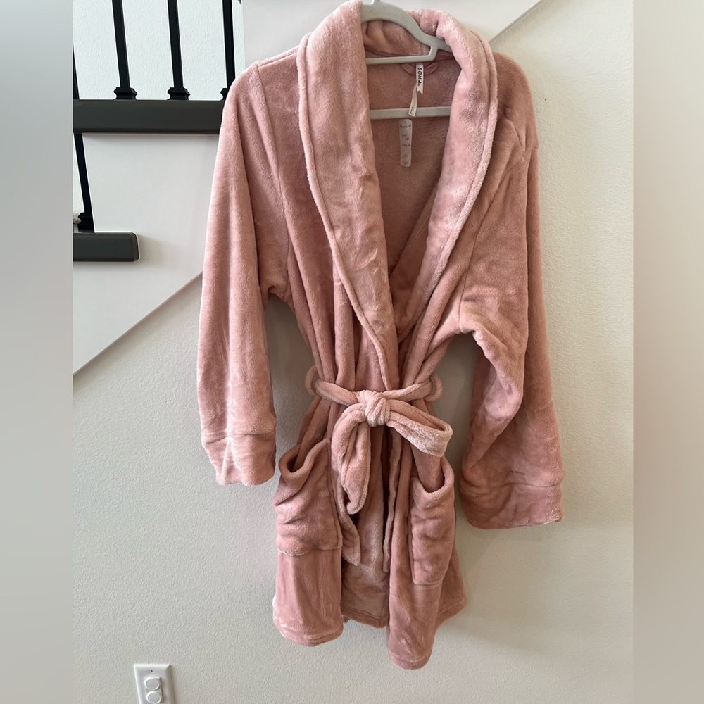 NWT Soma Plush Robe
